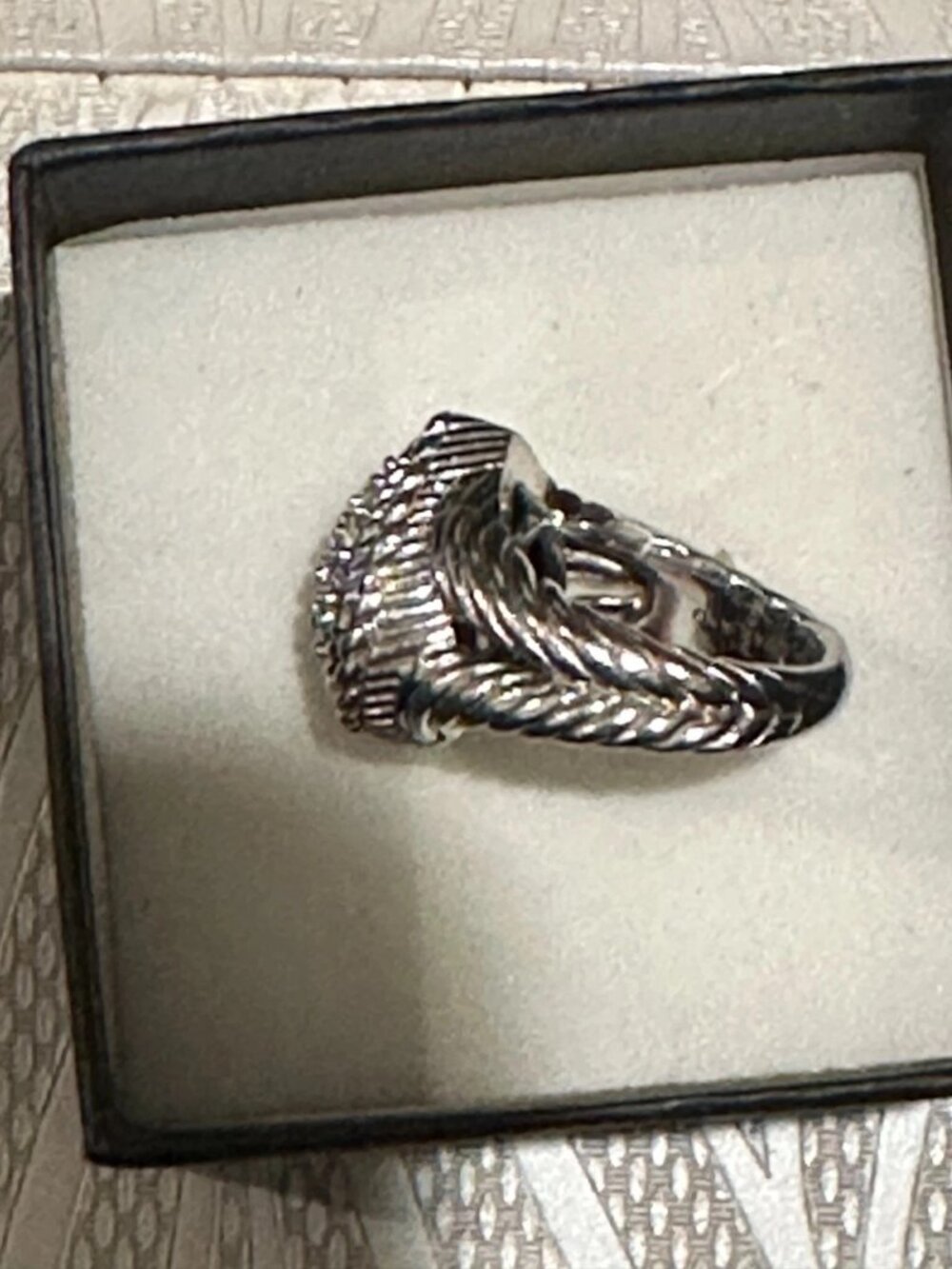 Judith Ripka Sterling Silver CZ Pave Cable Heart Ring Size 4.75, Weight: 10g. - Picture 7 of 8